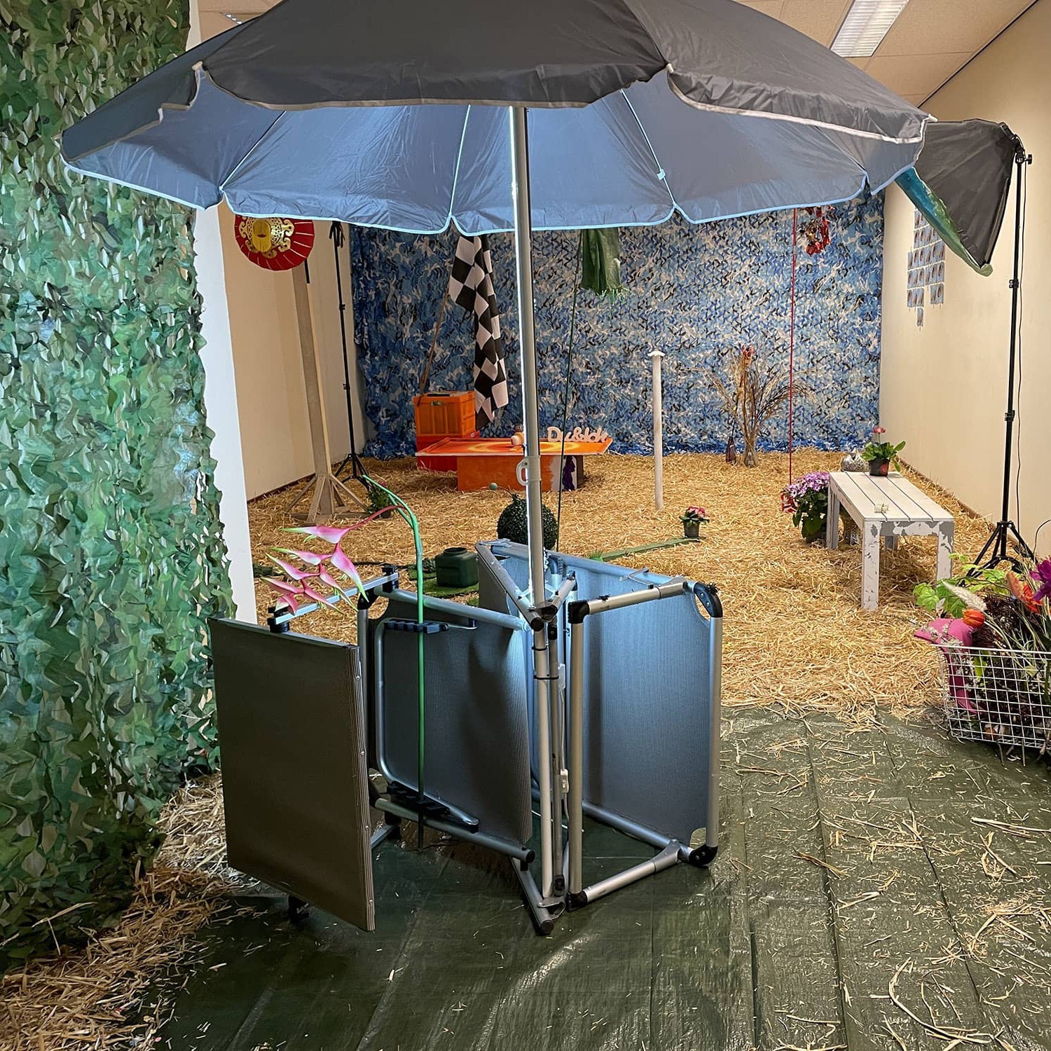 Emma Schmieding @ NO ART FASHION