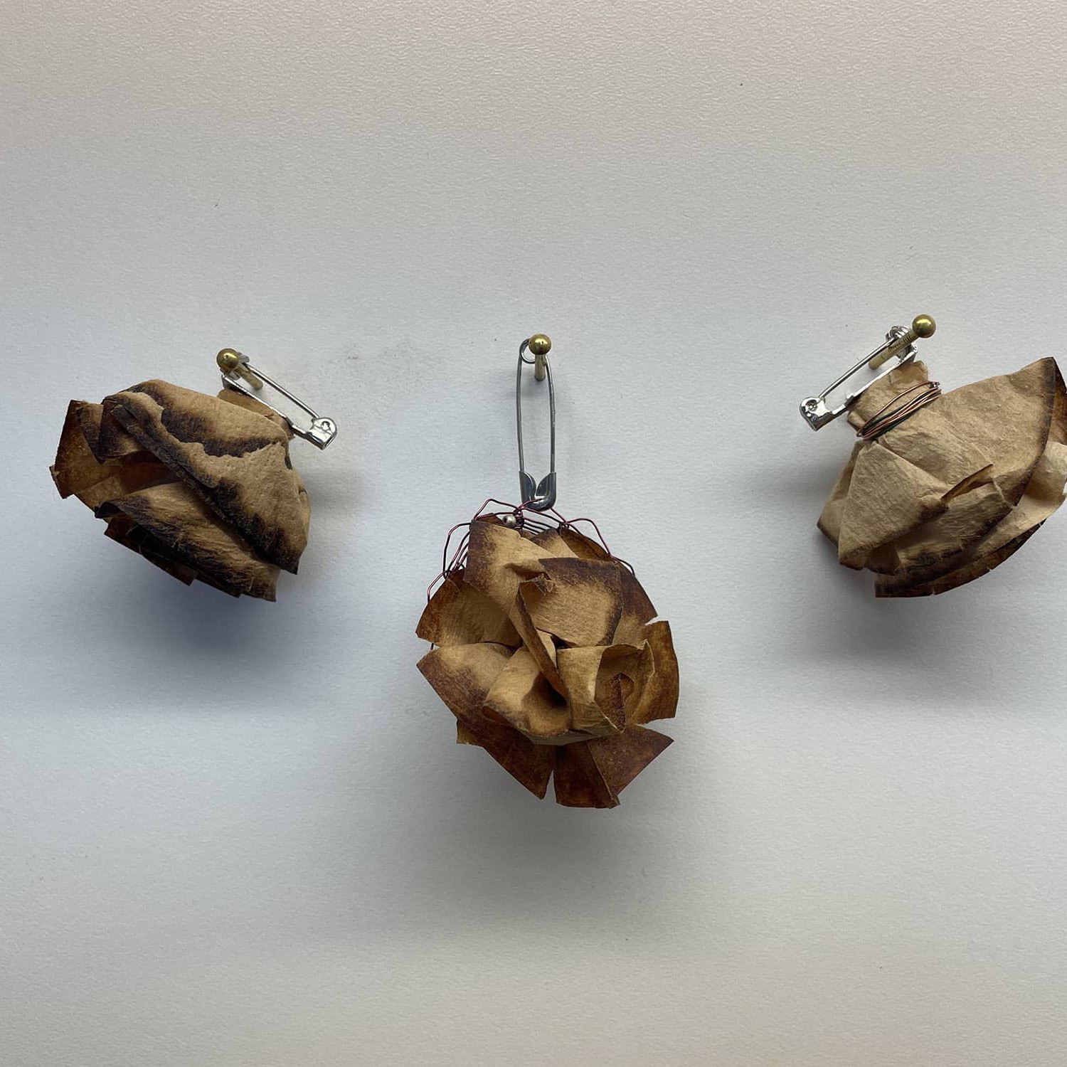 Expositie: Used coffee filter mail art project @ NO ART FASHION